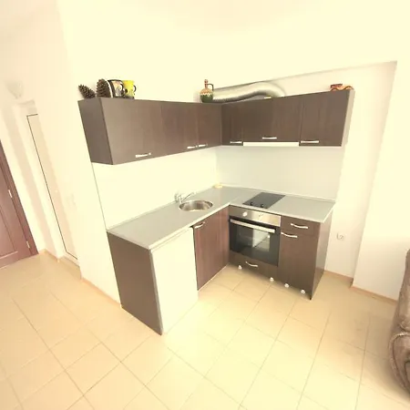 Apartment Menada Global Ville *