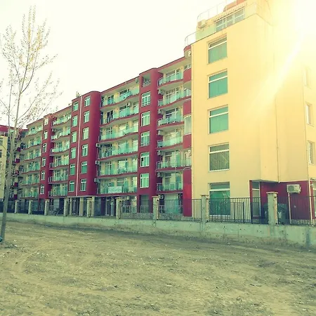 Menada Global Ville Слънчев бряг